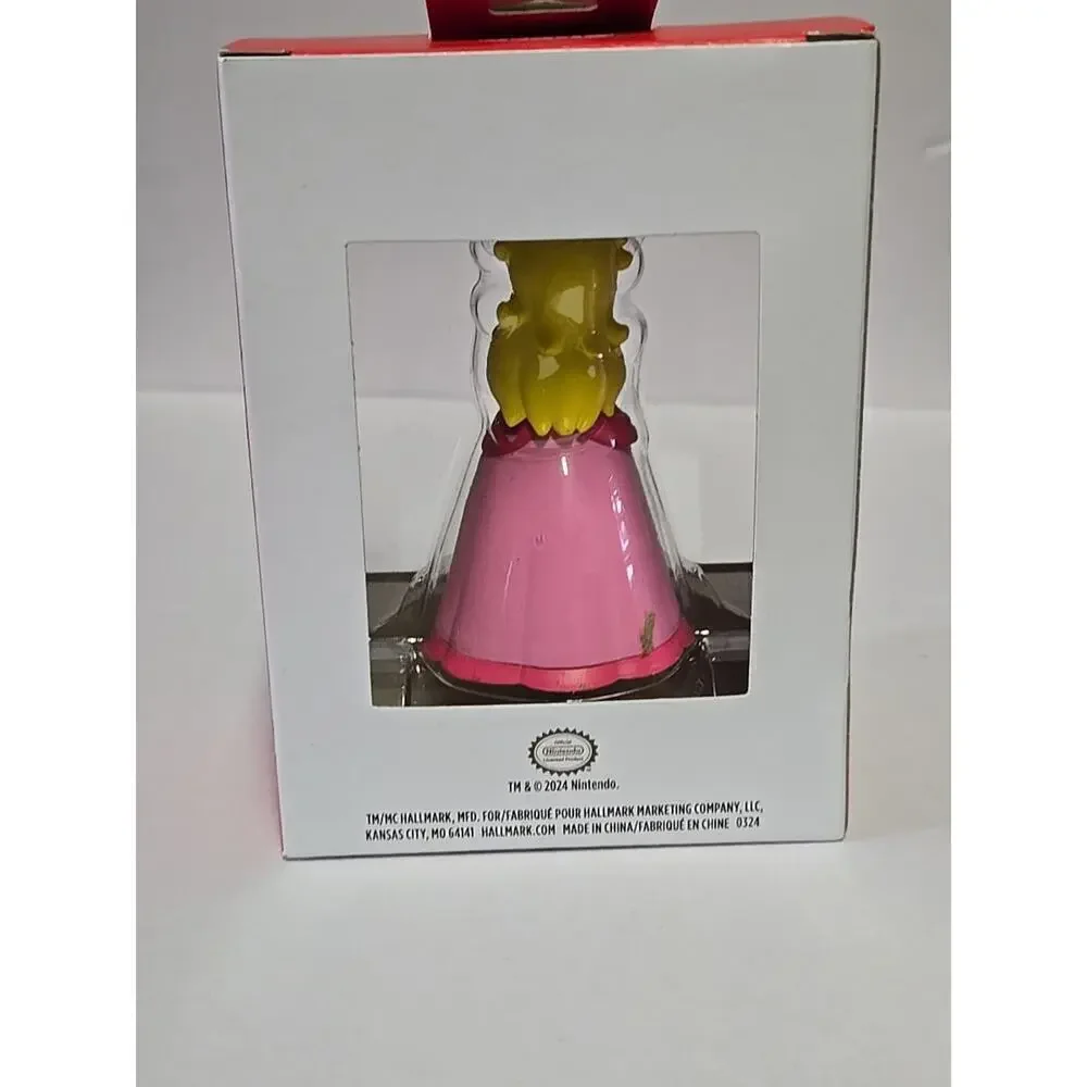 Hallmark Nintendo Super Mario Princess Peach Christmas Ornament NEW